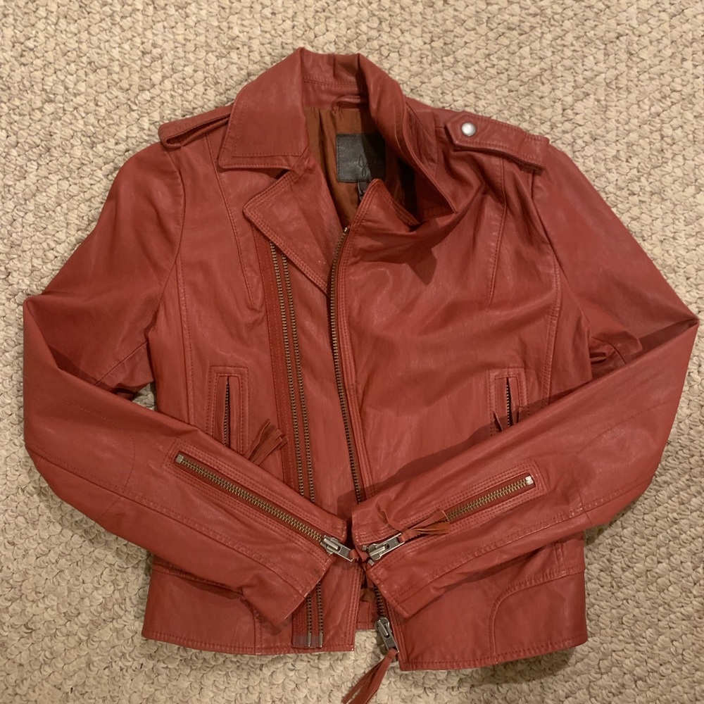 Joie Jacket used in good condition size M